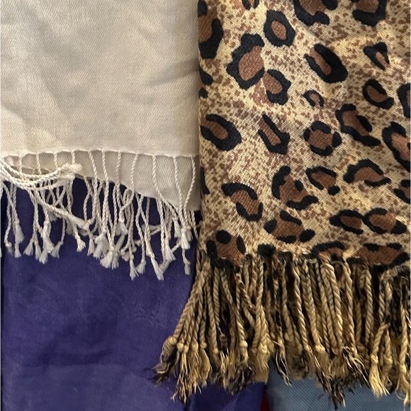 Scarf Shawl With Fringe | Leopard Ivory Purple Light Blue Hot Pink - Picture 11 of 11